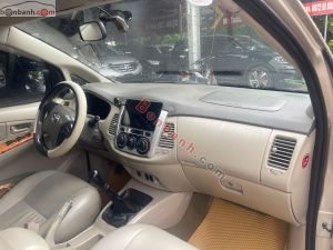 Xe Toyota Innova 2.0E 2016