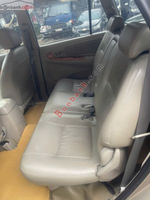 Xe Toyota Innova 2.0E 2016