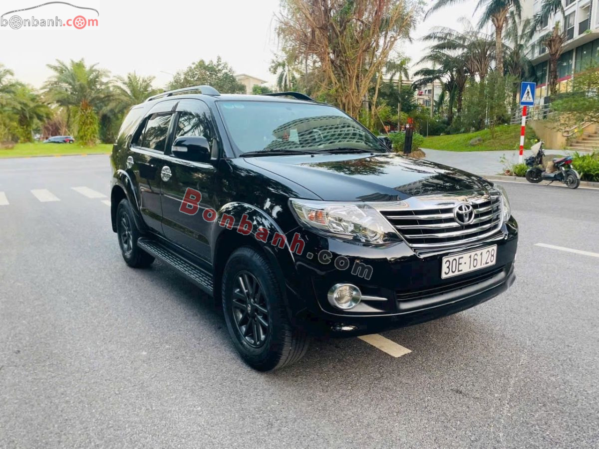 Toyota Fortuner 2.7V 4X2 AT