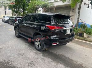 Xe Toyota Fortuner 2.4G 4x2 MT 2017