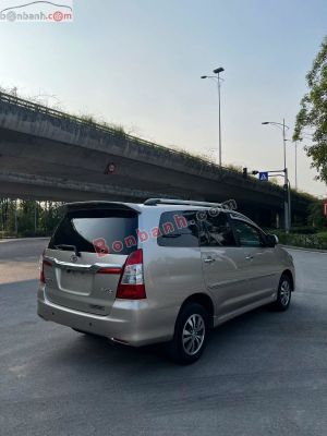 Xe Toyota Innova 2.0G 2015