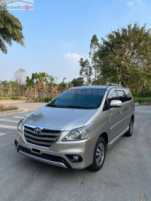 Xe Toyota Innova 2.0G 2015