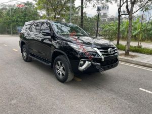 Xe Toyota Fortuner 2.4G 4x2 MT 2017