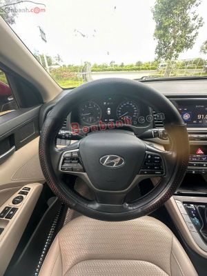 Xe Hyundai Elantra 2.0 AT 2018